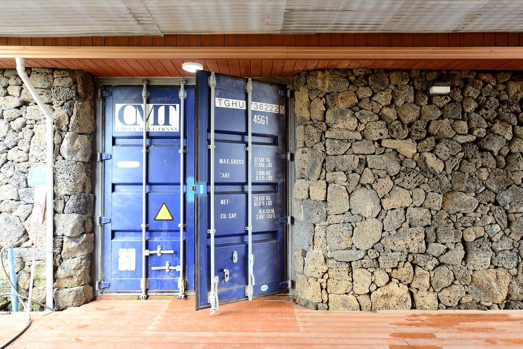 Maison Sondemul Guesthouse 済州市 エクステリア 写真